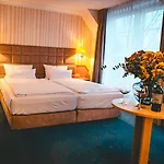 Marschall Duroc Hotel