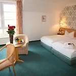 Marschall Duroc Hotel